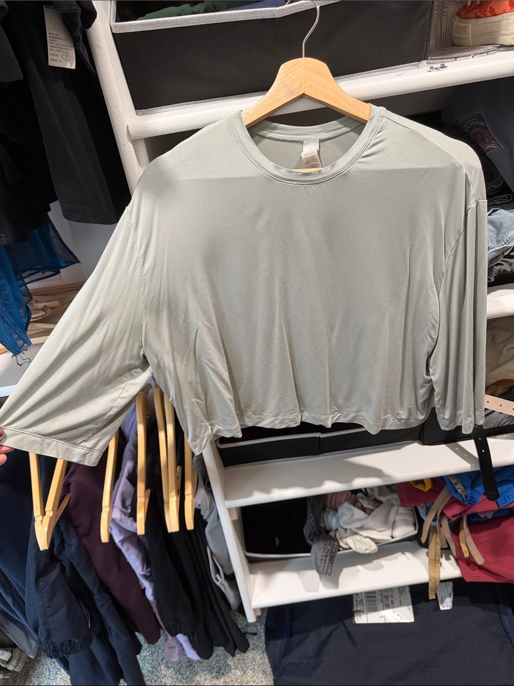 lululemon athletica Cropped Boxy Top in Sage Green